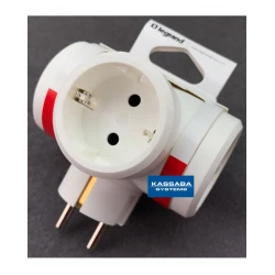 Разклонител-щепсел Legrand 3X2P+E- бял 